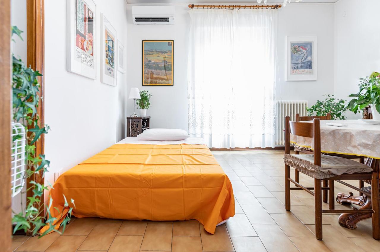 Central Station Terrace Apartment Near The Sea Pescara Kültér fotó